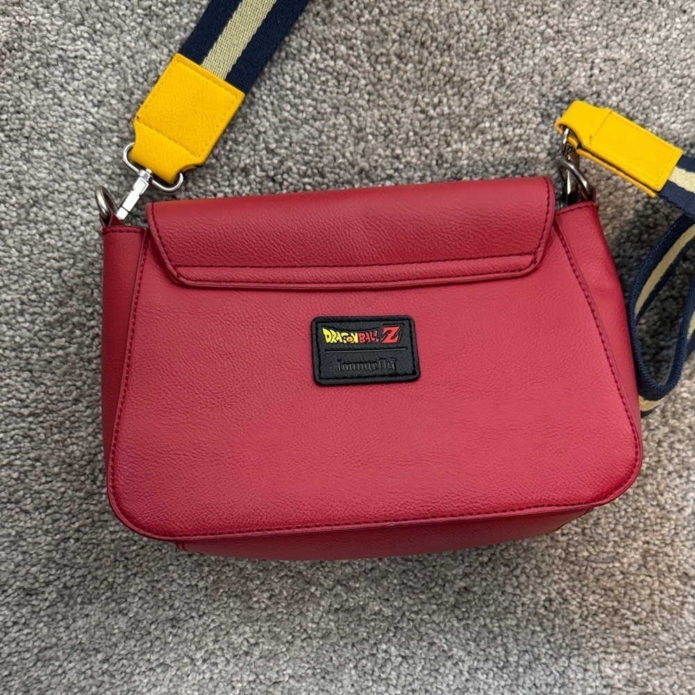 Dargon BallZ Red Crossbody Bag - Picture 5 of 9